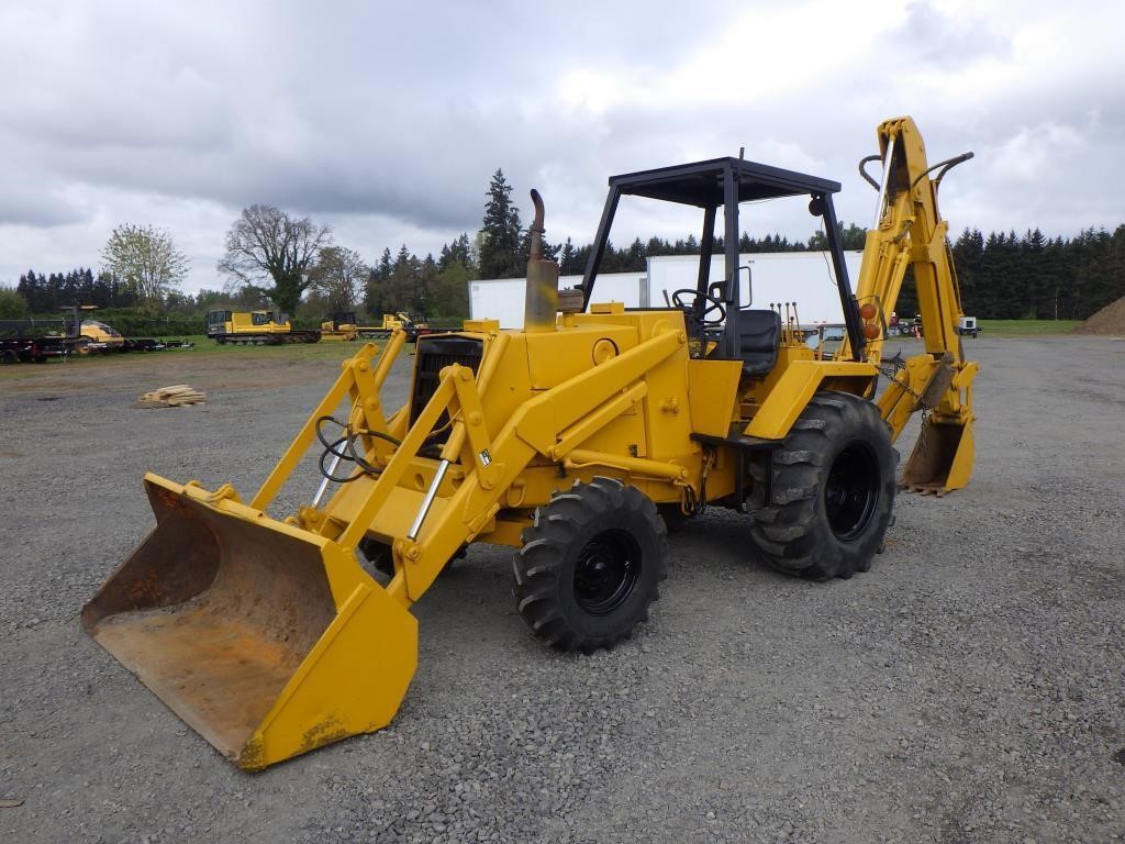 580 D Loader Backhoe