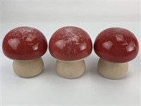 Ceramic Red Glazed Mushrooms 4"