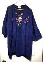 Vintage Silk Embroidered Short Robe