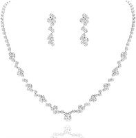 Pretty 5.10ct White Topaz Necklace & Earrings Set