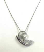 Sterling Silber .10 Ct Flying Butterfly Necklace