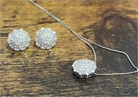 1.00 Ct Diamond Earring Pendant Set 10 KT