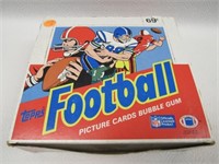 1986 TOPPS FOOTBALL FACTORY BOX WITH CELLO PACKS: