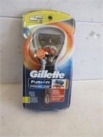 NEW GILLETTE FUSION RAZOR WITH 2 CARTRIDGES
