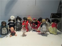 COLLECTION OF VINTAGE SMALL DOLLS