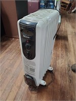 Pelonis Electric Oil-Filled Radiator Heater
