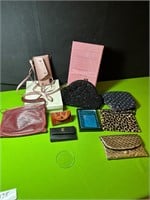 Women’s Clutches, Phone Carrier ++