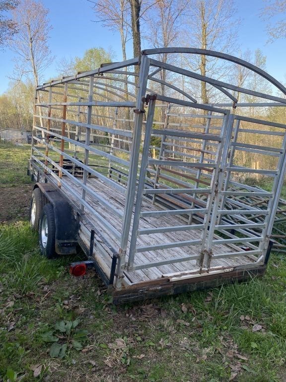 653-16' TRAILER WITH CATTLE RACK INSERT