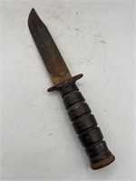 Ka-bar military knife