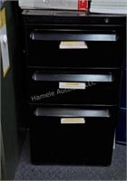 File cabinet - 3 drawer, black, with lock - 15" W