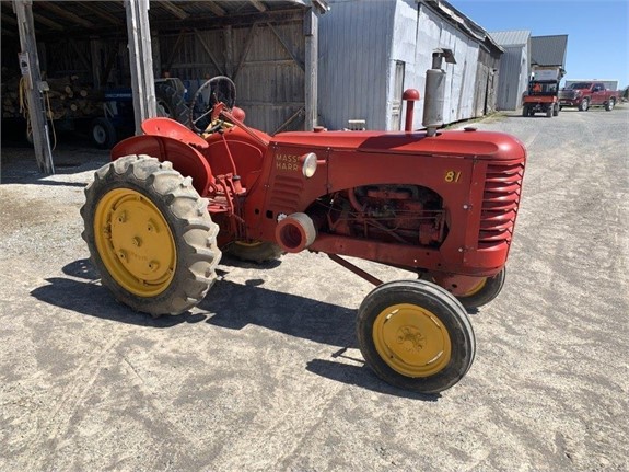 Online Bulldozer, Tractor & Tool Auction Sale