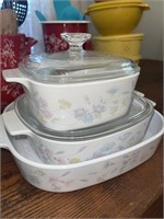 Pyrex Dishes with Lid