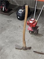 Antique flat blade pickaxe - double sided
