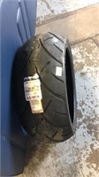 Motorcycle tire