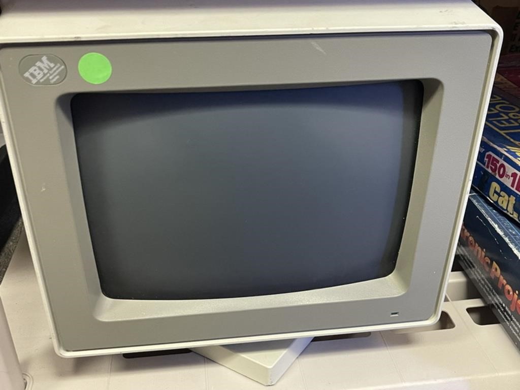 IBM PS/2 Monitor