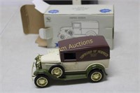 Die Cast Township of Norwich Delivery Van/Bank1:25