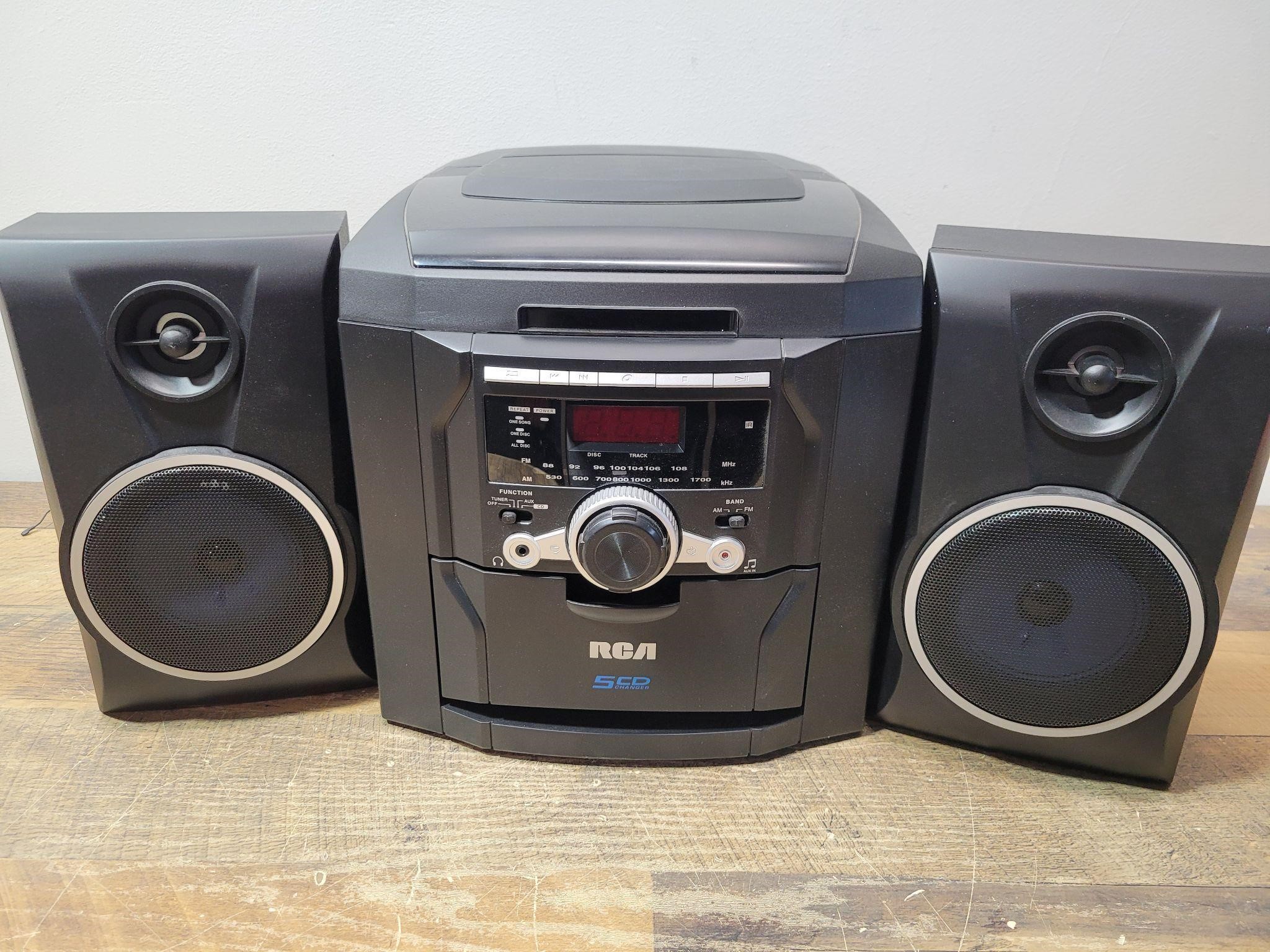 RCA Stereo with 2 Speakers