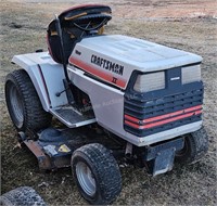 USED garden tractor - grey 6 speed with 44" deck