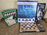 2 Chess Sets and More Games