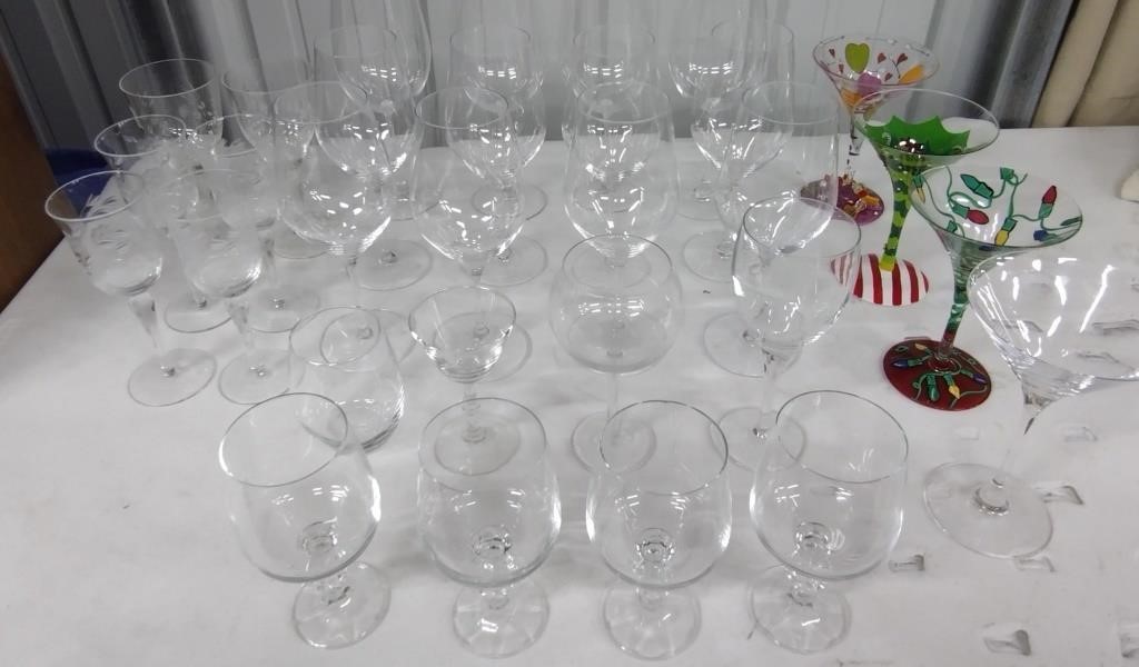 31 Wine & Cocktail Glasses