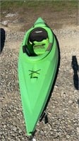 Sundolphin Kayak w/Paddles