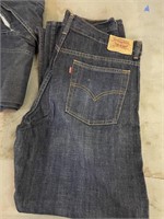 Levi Strauss jeans size 16