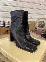 Johns bay boots black 8.5