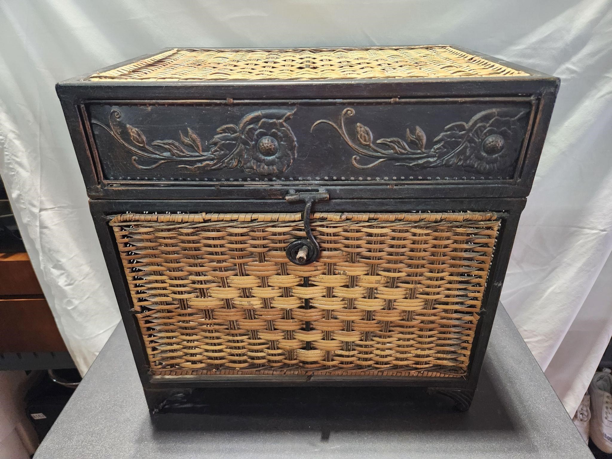 Wicker Metal Storage Chest