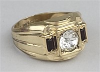 14K R.G.P, Clear Stone & Garnet Men's Ring.