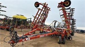 Bourgault 5710 Air Drill 40'
