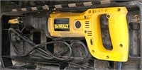 DeWalt reciprocating saw - 120V - corded with case