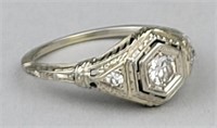 18K White Gold & Diamond Ring.