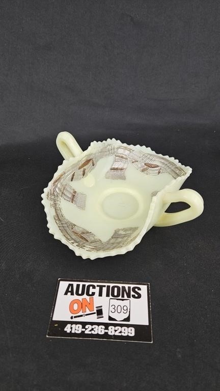 April Online Glassware Auction