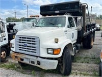 1997 FORD F-800