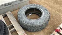1 - 295/70R/17 Tire