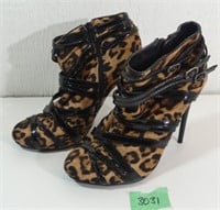 Revamped Women's Shoes size 8, used