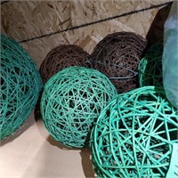 8 Green & 2 Natural Woven Wicker Balls  - H