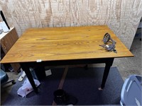 NICE WOODEN TABLE