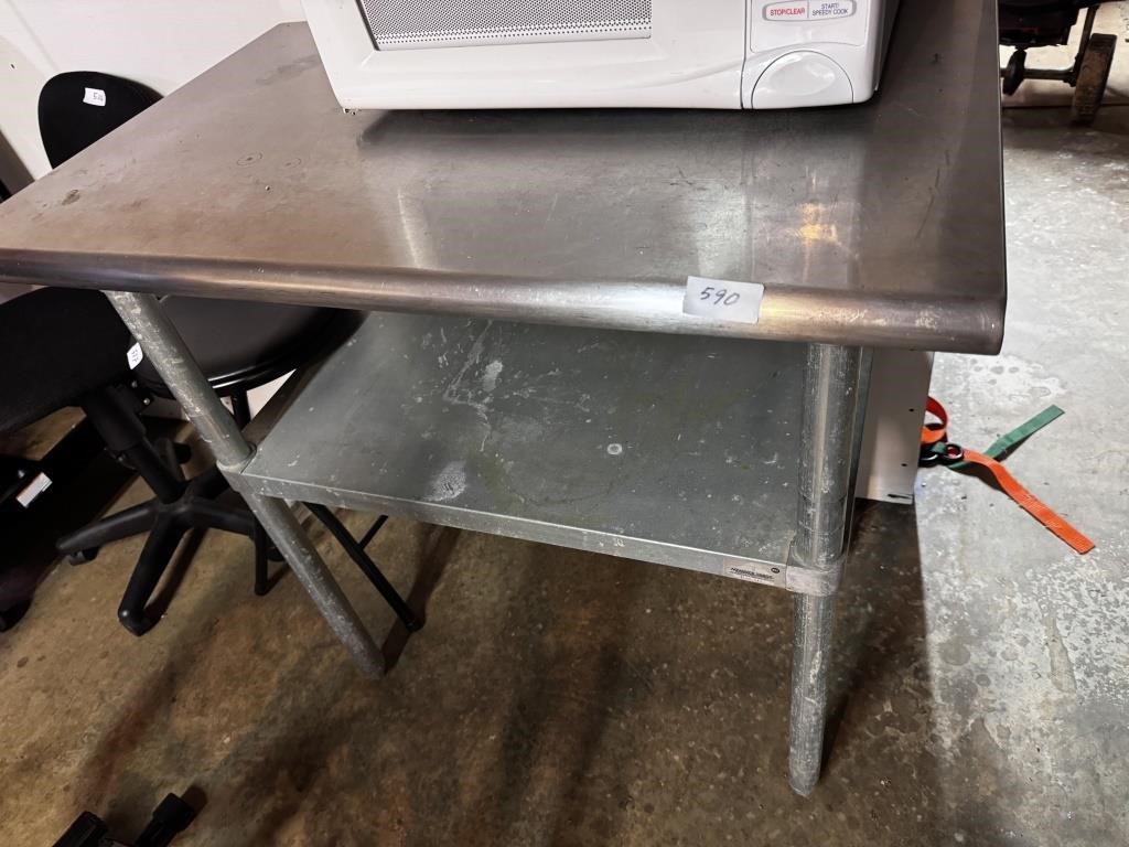 STAINLESS RESTAURANT TABLE