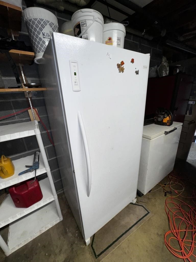 STAND UP FREEZER NO CONTENTS