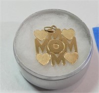 Pendant "MOM" 14K Gold