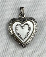 925 Silver Heart Locket, Inscribed 'Sara'