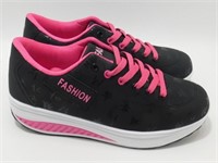 Black And Pink Tennis Shoes - Size EU 40