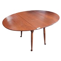 Stickley Queen Anne Drop Leaf Table.