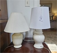 4 VARIOUS WHITE TABLE LAMPS