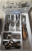 LARGE LOT STAINLESS FLATWARE