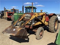 CASE IH 660 DIESEL TRACTOR