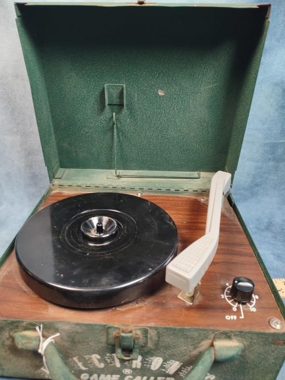 Electronic Game Caller Record Player