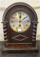 8-Day Timepiece German Mantel Clock w/Key