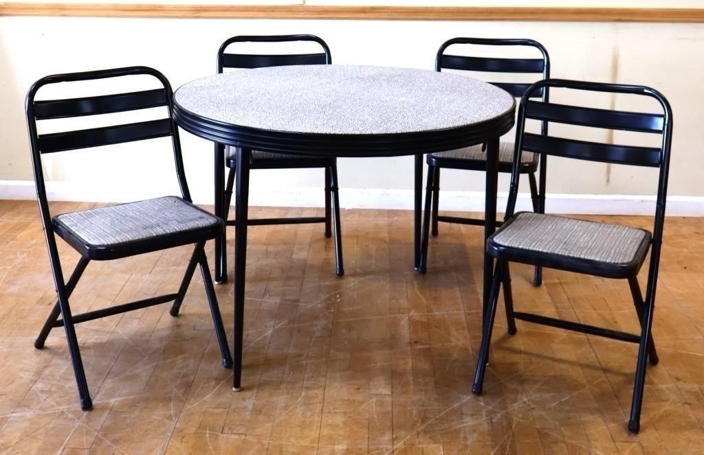 MCM Durham round table w/ 4 folding chairs